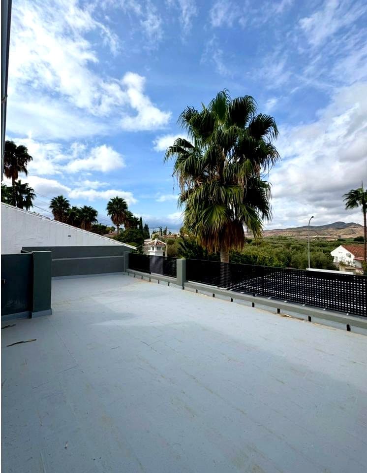 6 soveværelse Finca/Landehus til salg i Alhaurin de la Torre med swimmingpool - € 785.000 (Ref: 9378399)