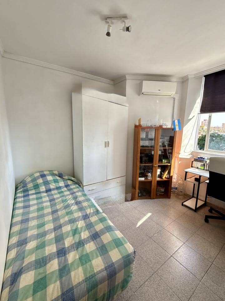3 makuuhuone Asunto myytävänä paikassa Fuengirola - 234 000 € (Ref: 9379949)