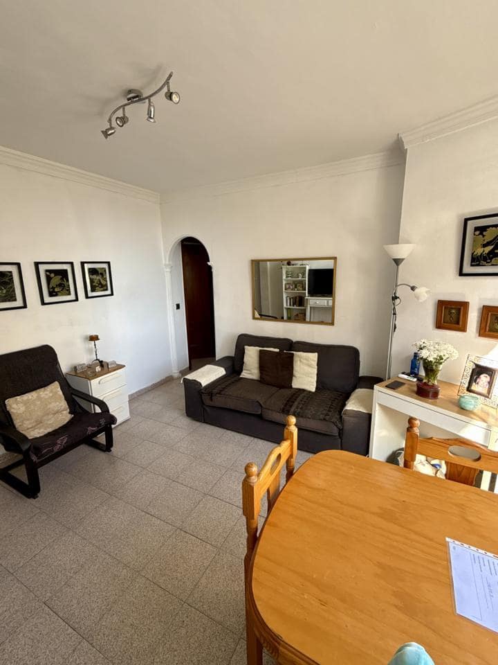 3 makuuhuone Asunto myytävänä paikassa Fuengirola - 234 000 € (Ref: 9379949)