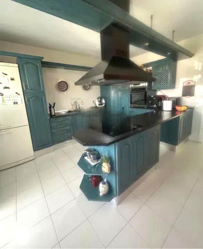 4 quarto Moradia para venda em Alhaurin de la Torre com piscina garagem - 629 000 € (Ref: 9379950)