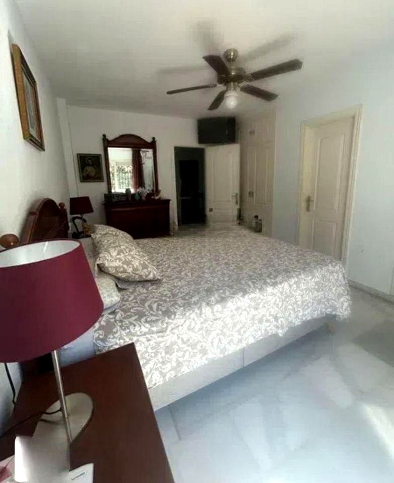 4 quarto Moradia para venda em Alhaurin de la Torre com piscina garagem - 629 000 € (Ref: 9379950)