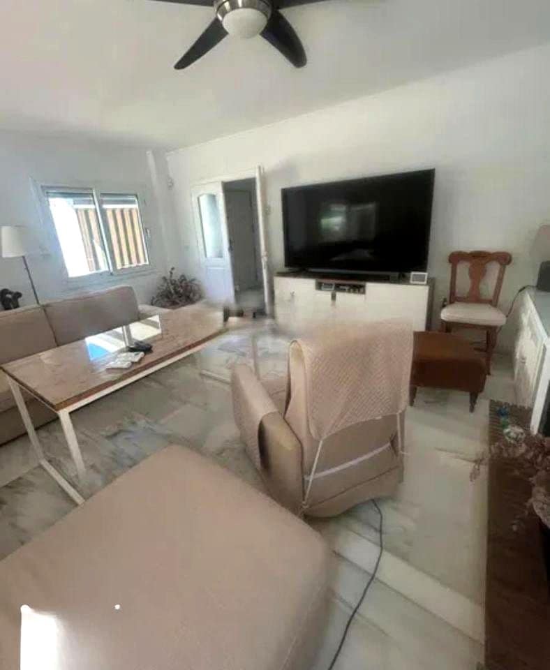 4 quarto Moradia para venda em Alhaurin de la Torre com piscina garagem - 629 000 € (Ref: 9379950)