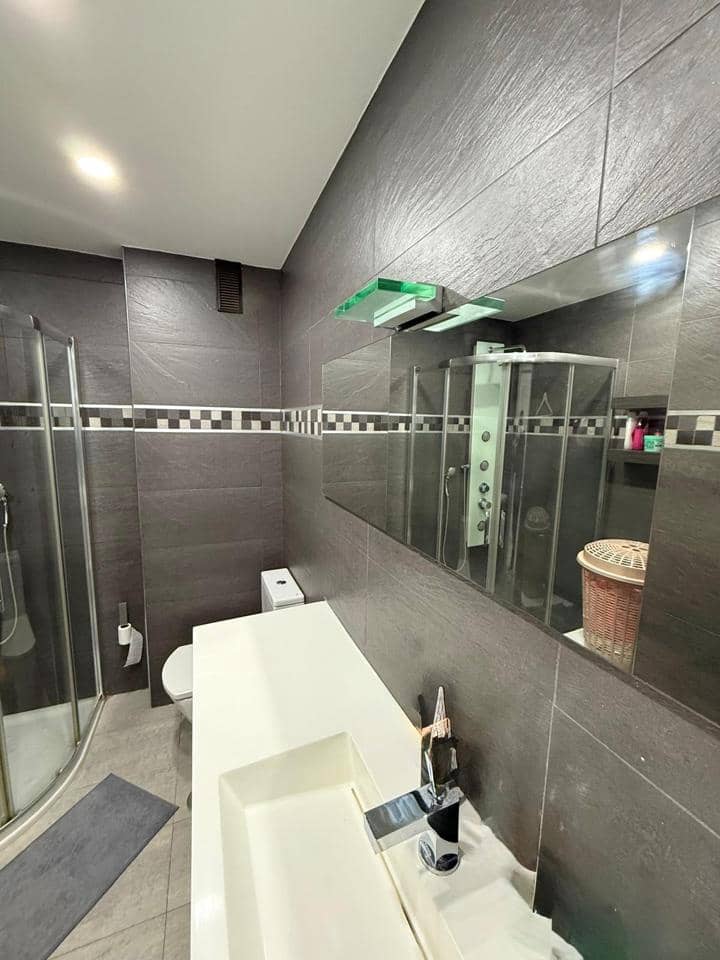 3 bedroom Flat for sale in Torre de Benagalbon with pool garage - € 310,000 (Ref: 9396738)