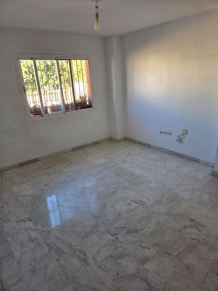 3 soveværelse Lejlighed til salg i Alhaurin de la Torre med swimmingpool garage - € 279.000 (Ref: 9410236)