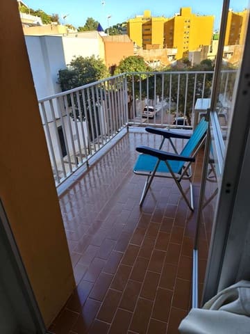 4 soverom Leilighet til salgs i El Palo, Málaga by med garasje - € 400 000 (Ref: 9412706)