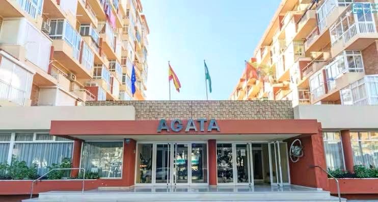 Leilighet til salgs i Benalmadena med svømmebasseng - € 162 000 (Ref: 9417558)