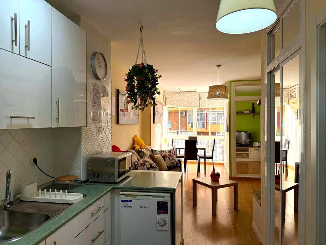 Leilighet til salgs i Benalmadena med svømmebasseng - € 162 000 (Ref: 9417558)