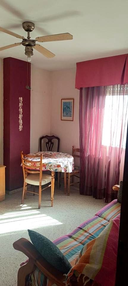 3 soveværelse Lejlighed til salg i Malaga by - € 238.000 (Ref: 9438822)