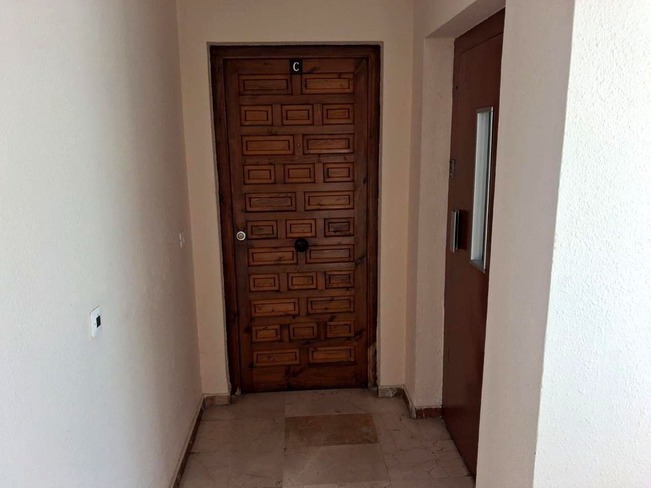 4 soveværelse Lejlighed til salg i Malaga by - € 450.000 (Ref: 9444778)