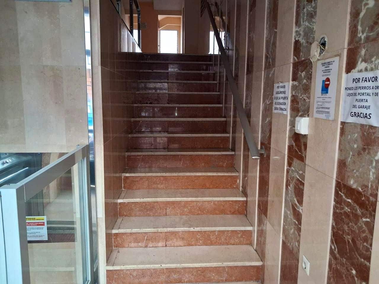 4 soveværelse Lejlighed til salg i Malaga by - € 450.000 (Ref: 9444778)