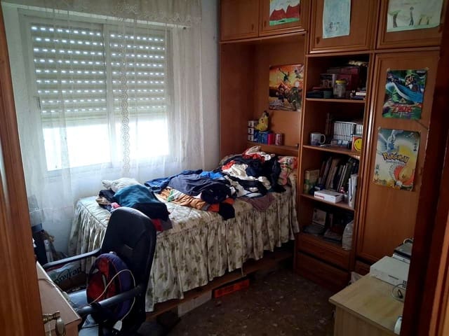 4 sypialnia Mieszkanie na sprzedaż w La Trinidad, Miasto Málaga - 450 000 € (Ref: 9444778)