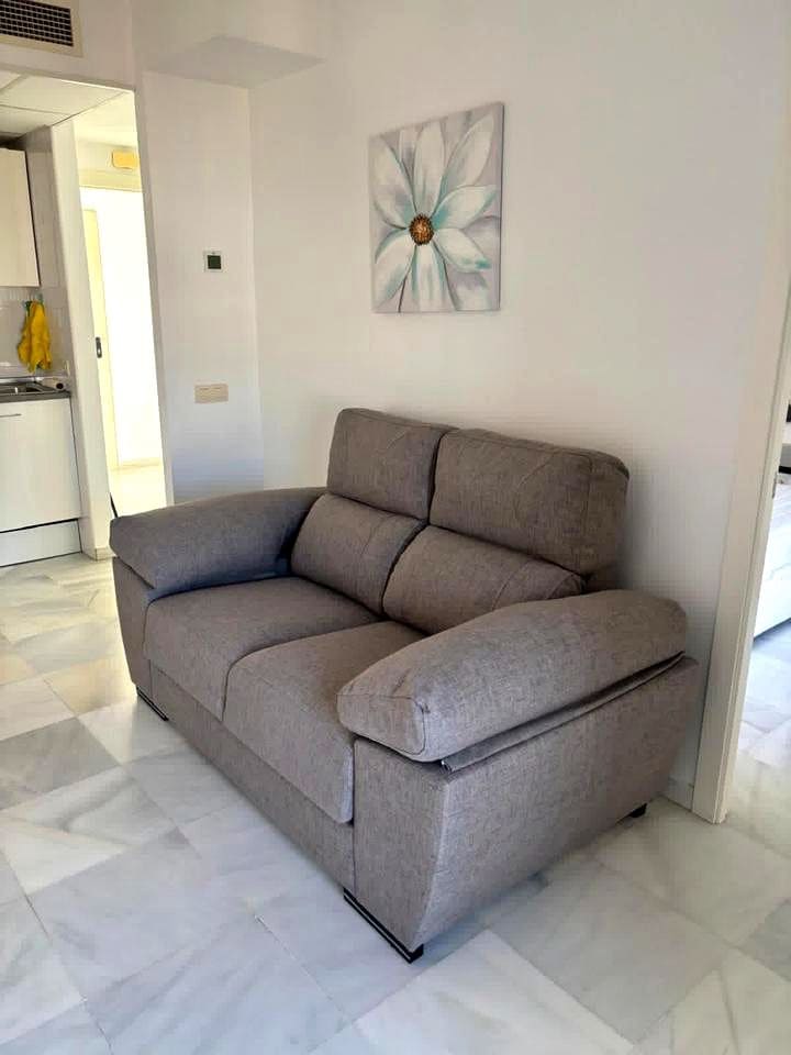 1 sypialnia Mieszkanie do wynajęcia w Miasto Malaga z garażem - 950 € (Ref: 9445650)