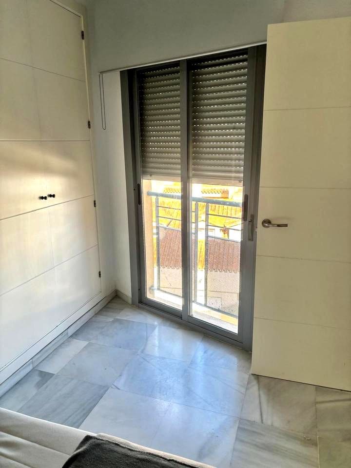 1 sypialnia Mieszkanie do wynajęcia w Miasto Malaga z garażem - 950 € (Ref: 9445650)