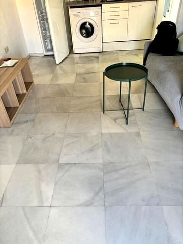 1 makuuhuone Asunto vuokrattavana paikassa Gamarra, Málaga kaupunki mukana 
autotalli - 950 € (Ref: 9445650)