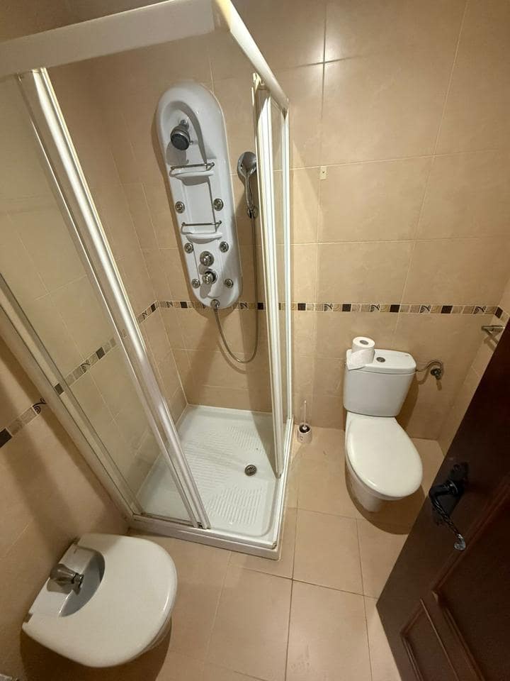 Lejlighed til leje i Malaga by - € 800 (Ref: 9448513)