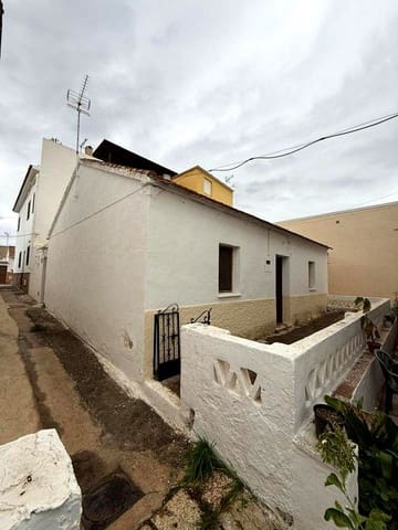 3 soveværelse Villa til salg i Los Manceras, Málaga by - € 250.000 (Ref: 9450877)