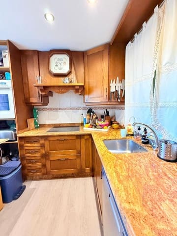 3 makuuhuone Asunto myytävänä paikassa Coín - 249 000 € (Ref: 9471584)