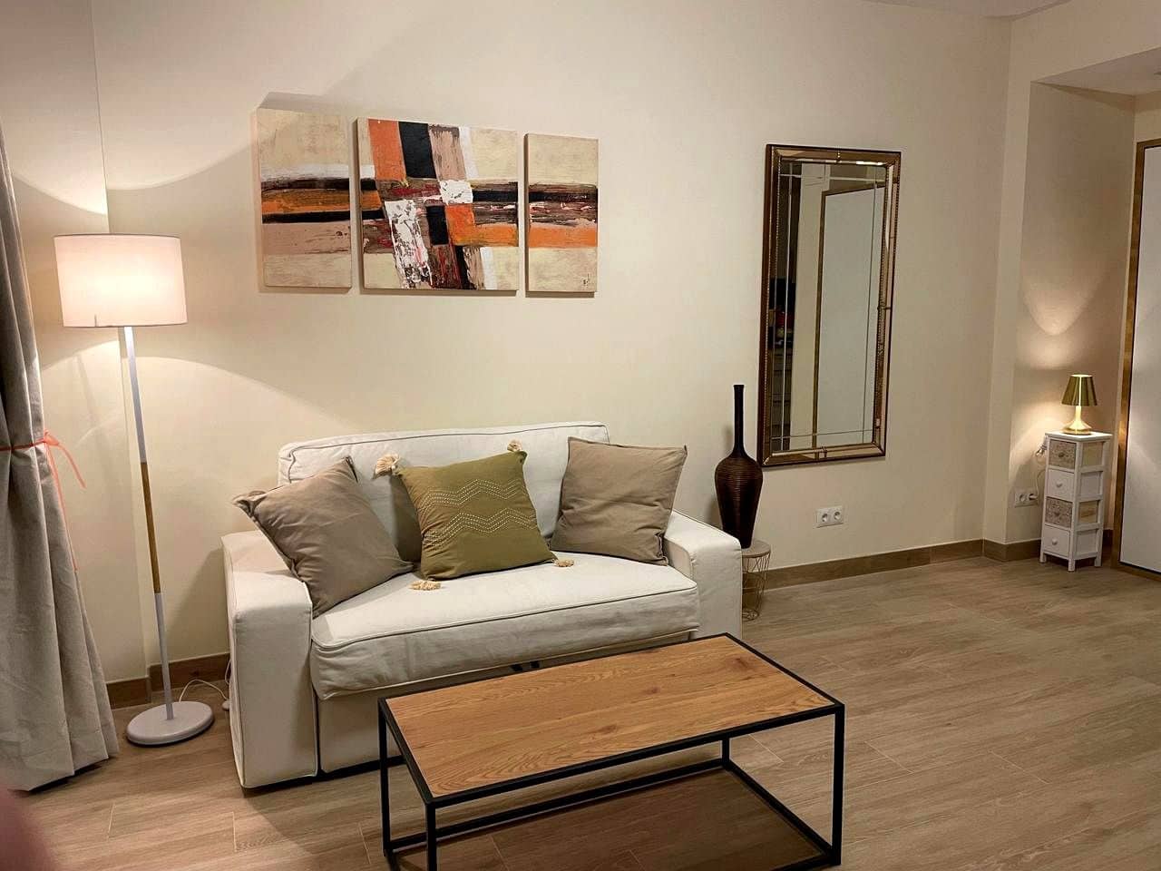 Flat for sale in Torremolinos with pool garage - € 400,000 (Ref: 9480816)