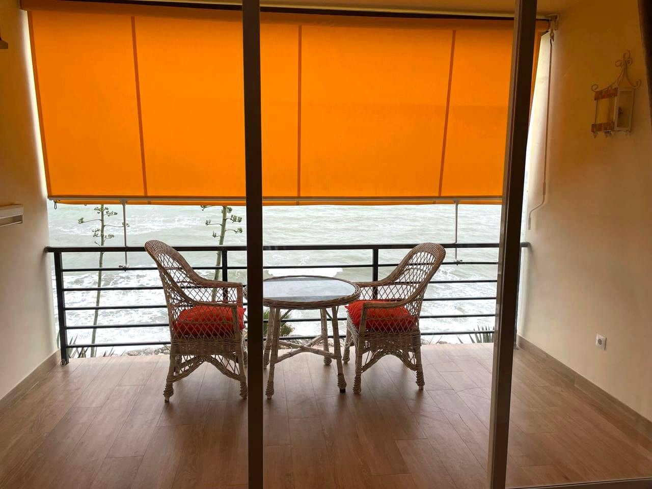 Flat for sale in Torremolinos with pool garage - € 400,000 (Ref: 9480816)