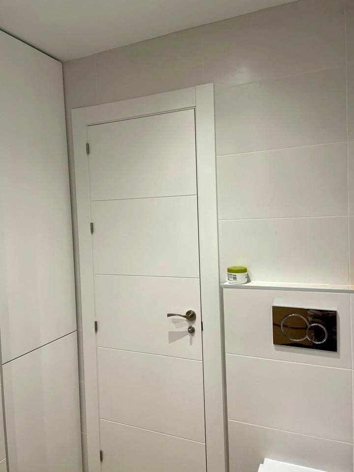 Flat for sale in Torremolinos with pool garage - € 400,000 (Ref: 9480816)