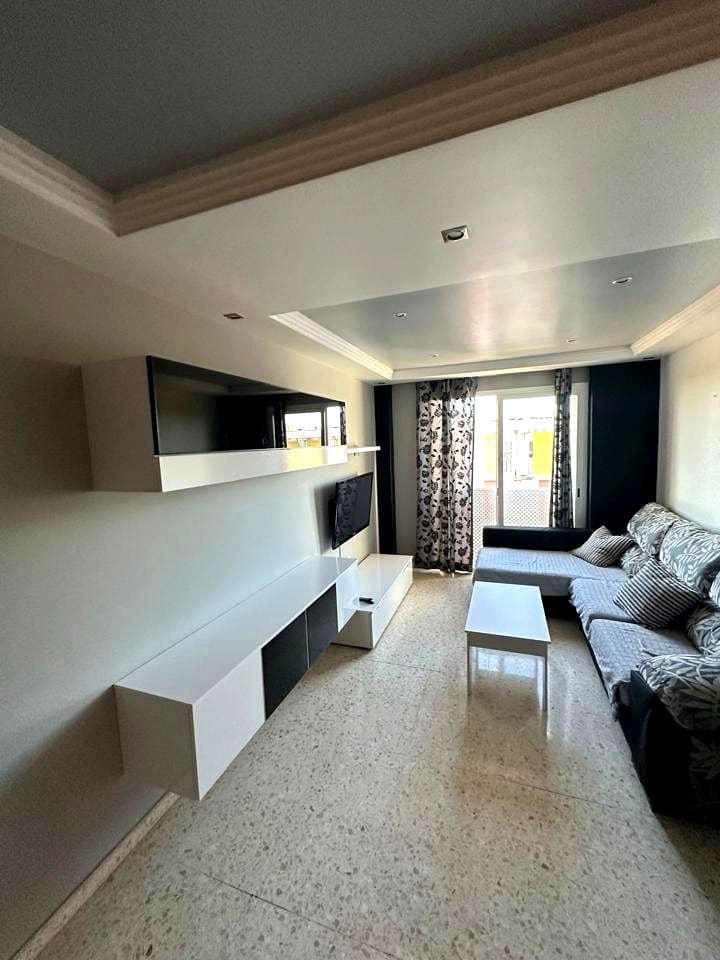 3 bedroom Flat for rent in Puerto de la Torre with garage - € 1,300 (Ref: 9489796)