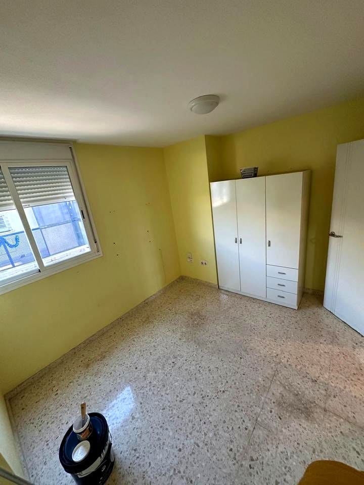 3 bedroom Flat for rent in Puerto de la Torre with garage - € 1,300 (Ref: 9489796)