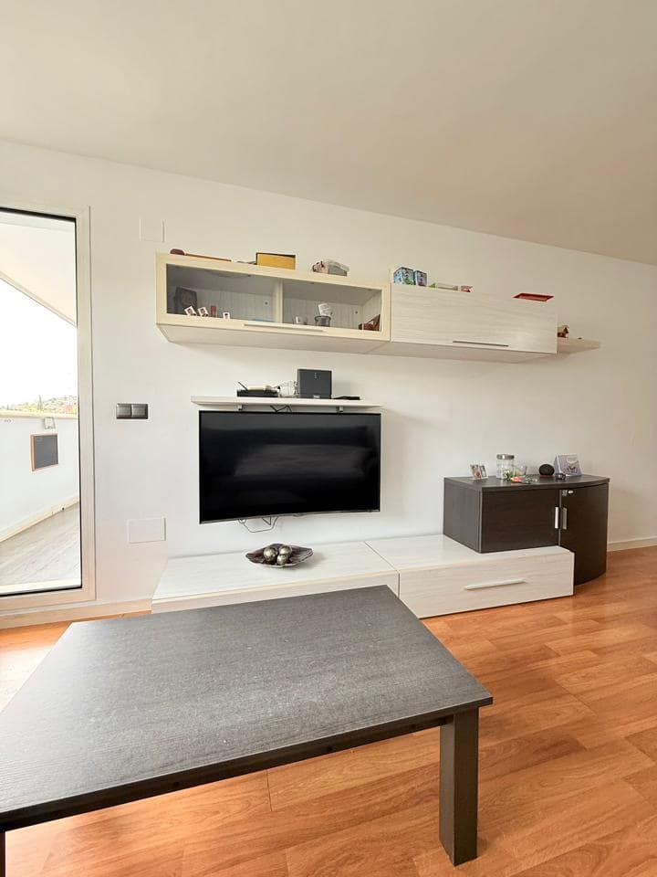 2 makuuhuone Asunto myytävänä paikassa Puerto de la Torre mukana uima-altaan 
autotalli - 360 000 € (Ref: 9490894)