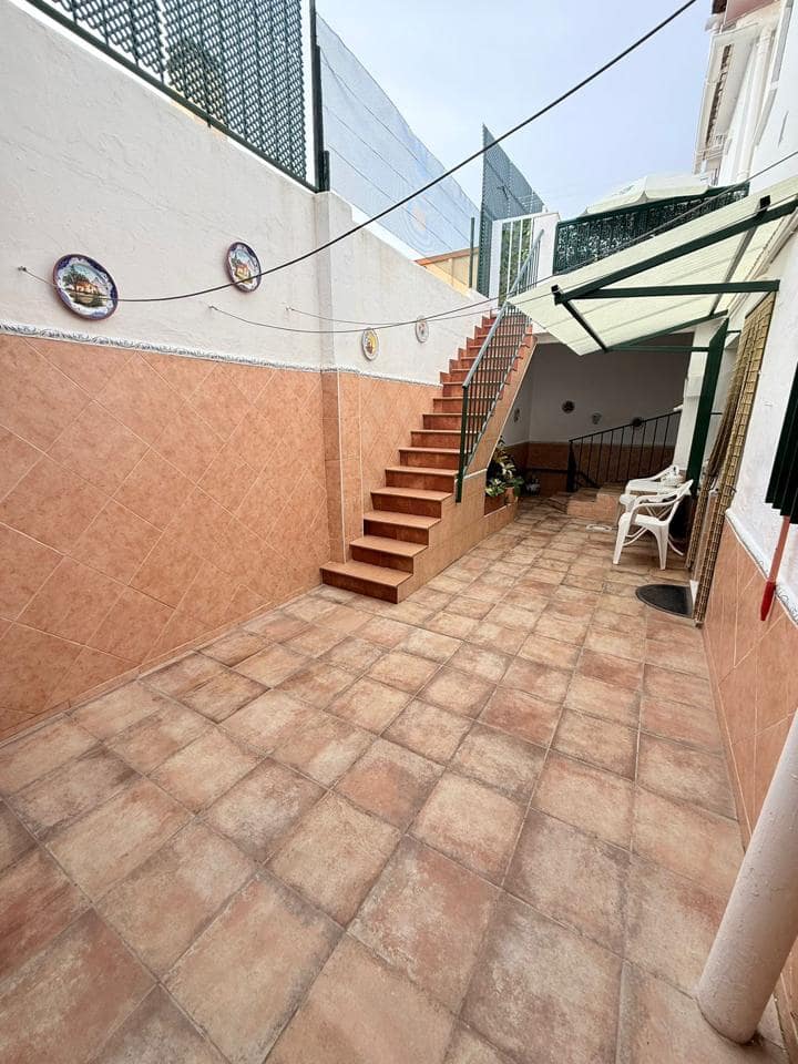 7 quarto Moradia para venda em Malaga cidade com garagem - 650 000 € (Ref: 9535266)