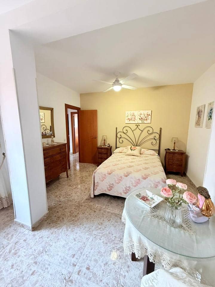 7 quarto Moradia para venda em Malaga cidade com garagem - 650 000 € (Ref: 9535266)