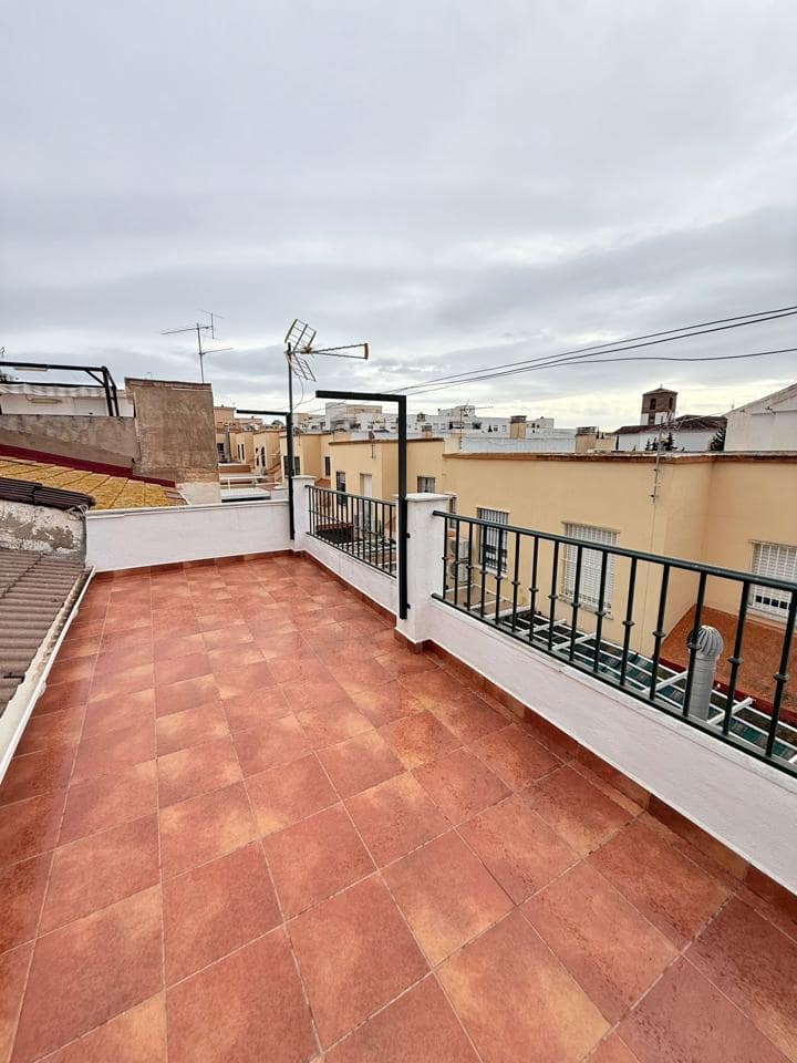 7 quarto Moradia para venda em Malaga cidade com garagem - 650 000 € (Ref: 9535266)