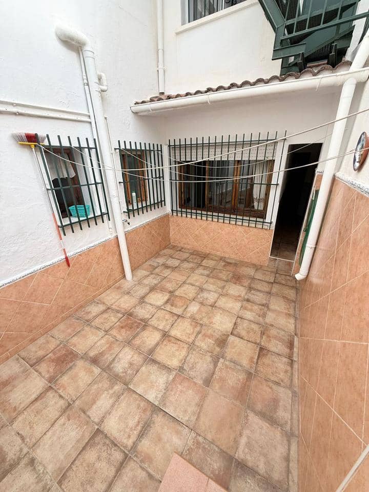 7 quarto Moradia para venda em Malaga cidade com garagem - 650 000 € (Ref: 9535266)