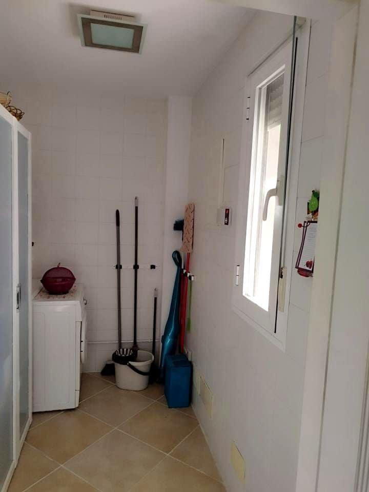 4 bedroom Villa for sale in Alhaurin de la Torre with pool garage - € 855,000 (Ref: 9542655)