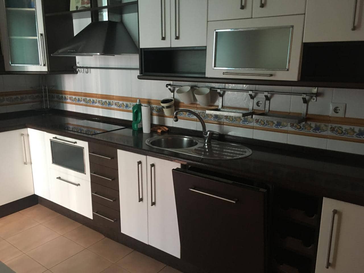 3 soverom Leilighet til salgs i Malaga by med svømmebasseng garasje - € 585 000 (Ref: 9566257)