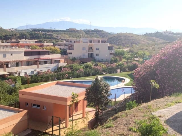 2 makuuhuone Huvila myytävänä paikassa Valle Niza, Vélez-Málaga mukana uima-altaan - 315 000 € (Ref: 9622749)