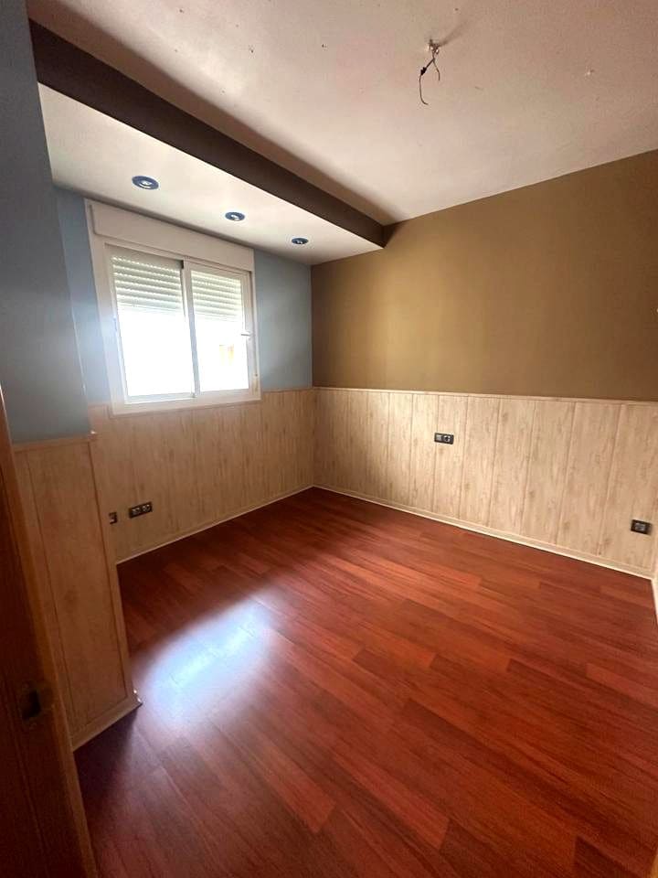 3 bedroom Flat for rent in Puerto de la Torre with garage - € 1,600 (Ref: 9709150)