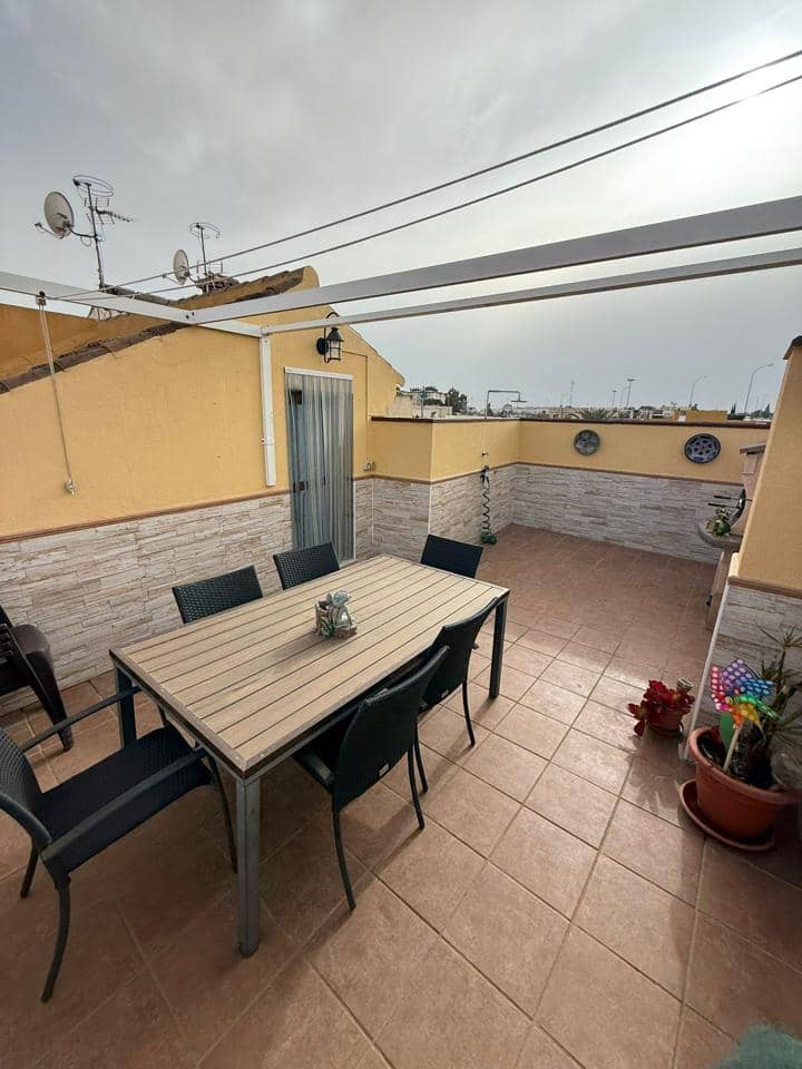 3 camera da letto Villa in vendita in Malaga citta - 395.000 € (Rif: 9780043)