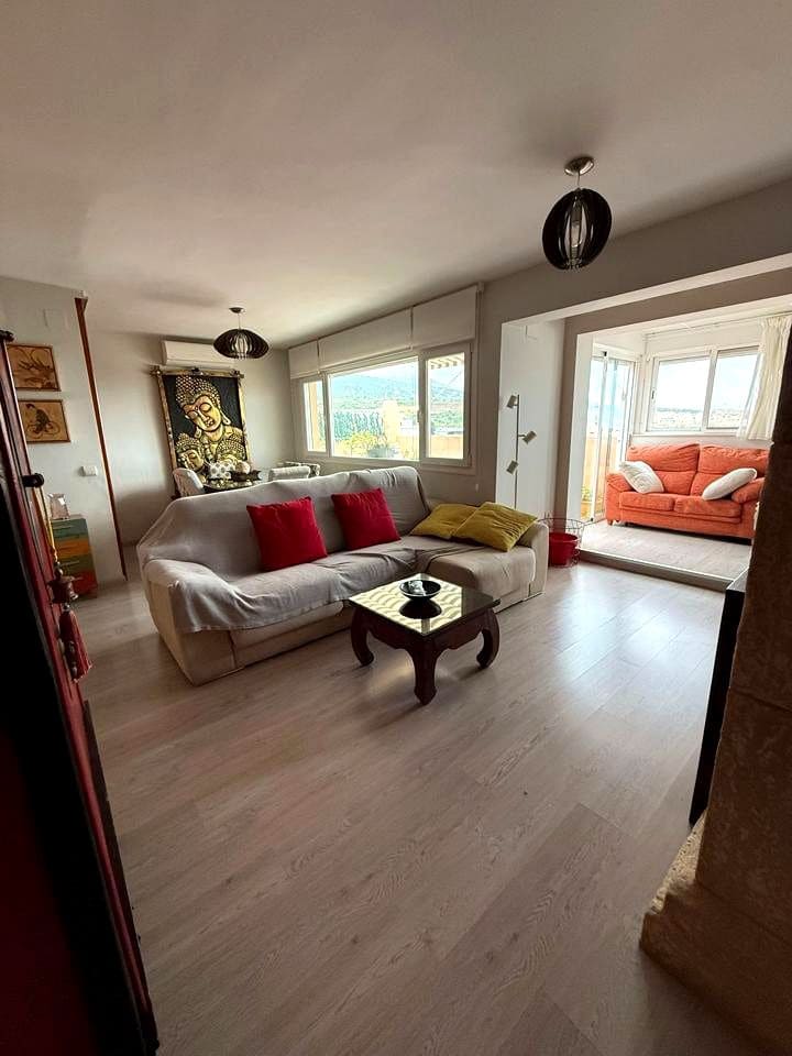 2 sovrum Lägenhet till salu i Benalmadena med garage - 350 000 € (Ref: 9798165)