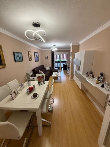 4 makuuhuone Asunto myytävänä paikassa El Romeral, Málaga kaupunki mukana 
autotalli - 750 000 € (Ref: 9798483)