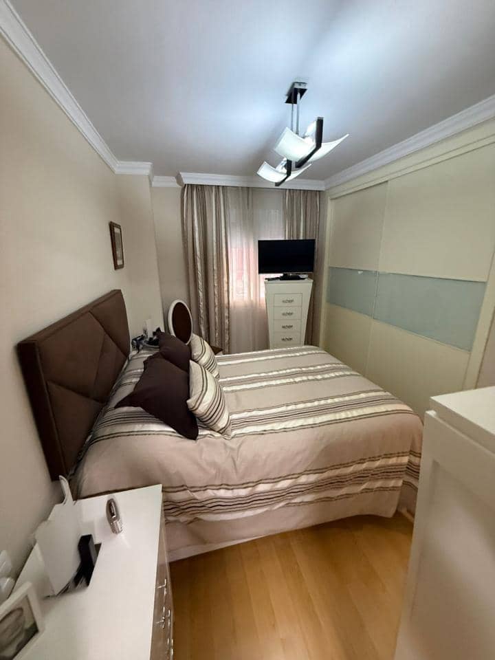 4 makuuhuone Asunto myytävänä paikassa Malaga kaupunki mukana 
autotalli - 750 000 € (Ref: 9798483)