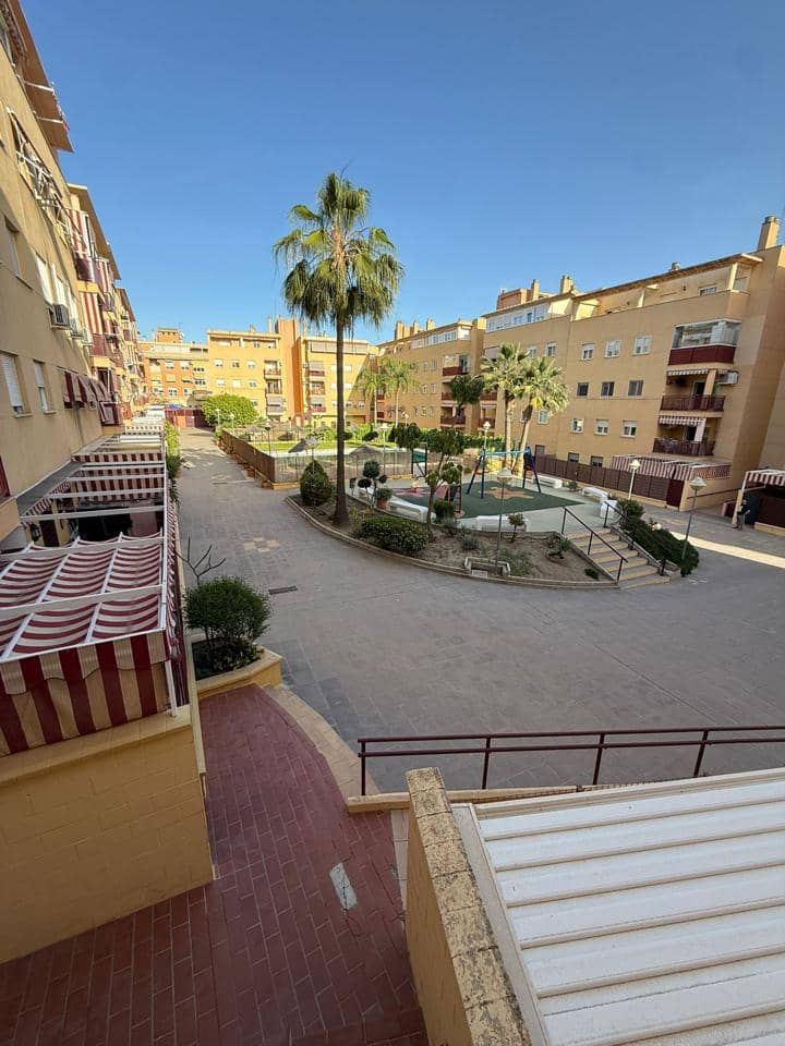 4 makuuhuone Asunto myytävänä paikassa Malaga kaupunki mukana 
autotalli - 750 000 € (Ref: 9798483)