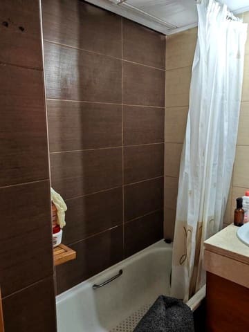 1 slaapkamer Flat te huur in Ind Siemens, Málaga stad met garage - € 900 (Ref: 9815850)