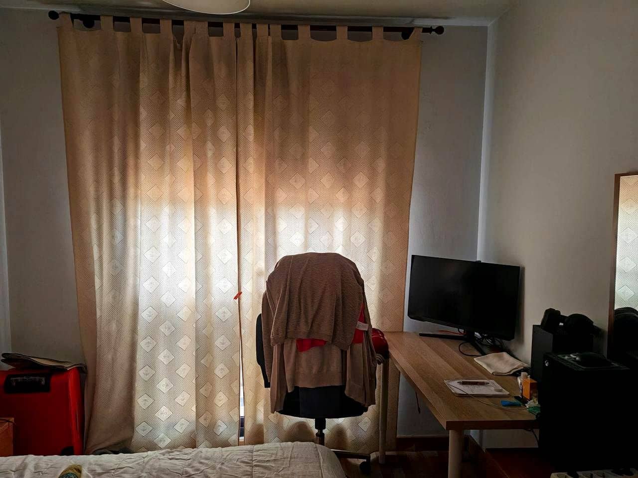 1 slaapkamer Flat te huur in Malaga stad met garage - € 900 (Ref: 9815850)