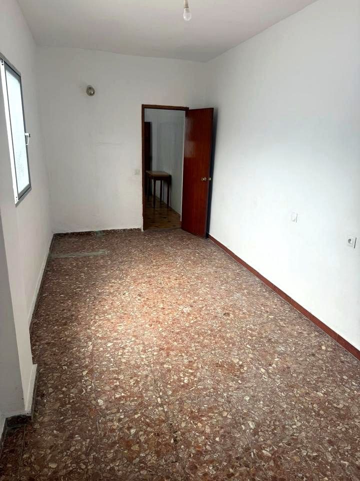 Chalet de 5 habitaciones en Cártama en alquiler - 1.400 € (Ref: 9825714)