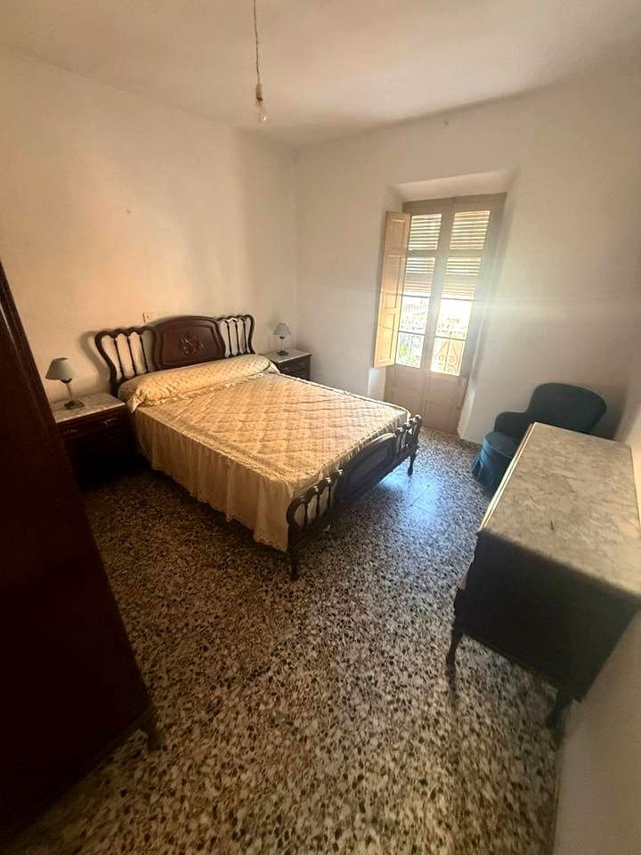 Chalet de 5 habitaciones en Cártama en alquiler - 1.400 € (Ref: 9825714)