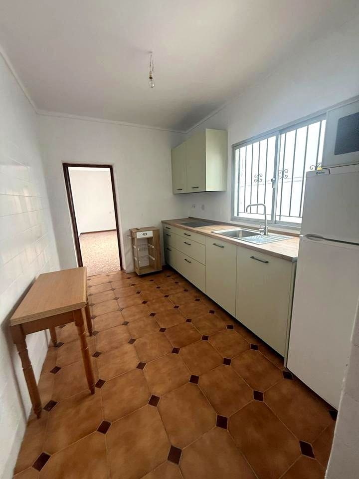 Chalet de 5 habitaciones en Cártama en alquiler - 1.400 € (Ref: 9825714)