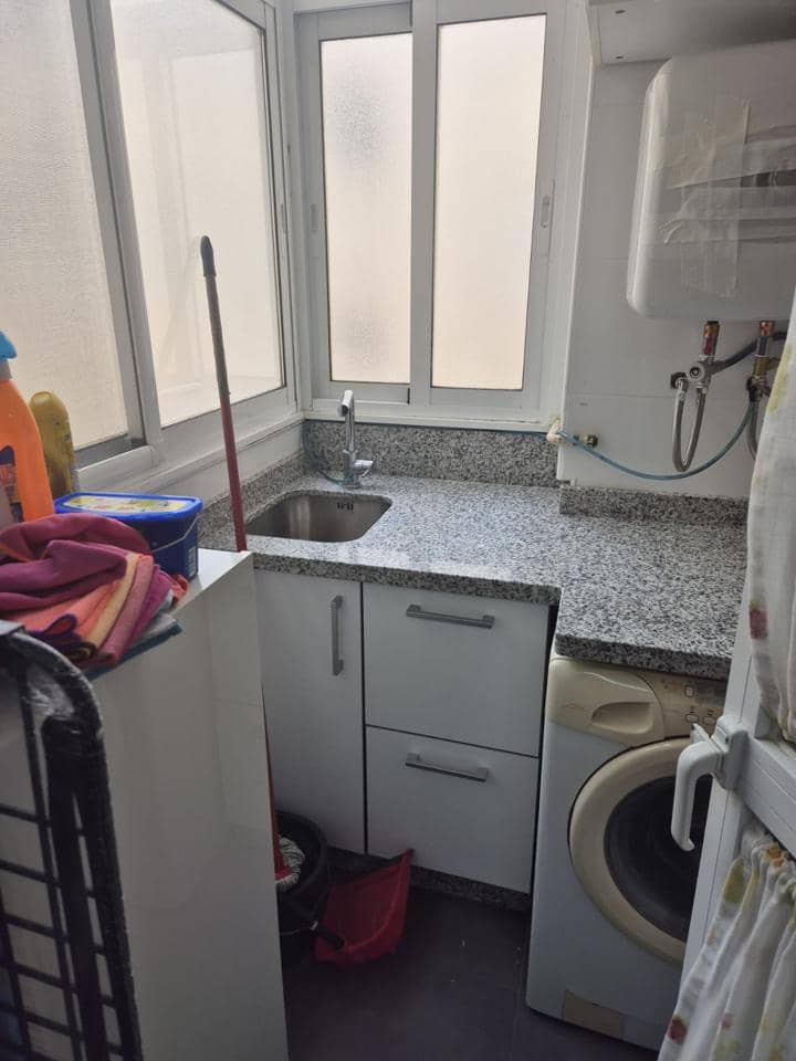 3 quarto Apartamento para arrendar em Malaga cidade - 1 550 € (Ref: 9891225)