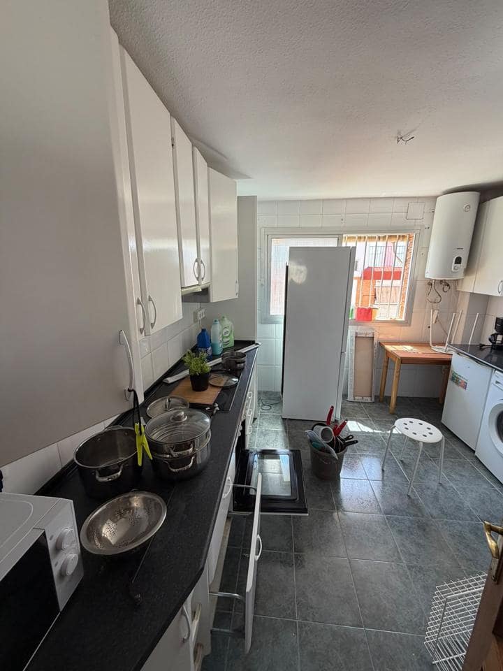 4 sypialnia Mieszkanie do wynajęcia w Miasto Malaga - 1 600 € (Ref: 9891487)