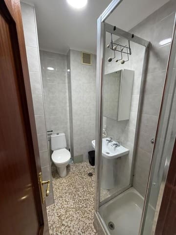 4 soverom Leilighet til leie i Camino de Antequera, Málaga by - € 1 600 (Ref: 9891487)