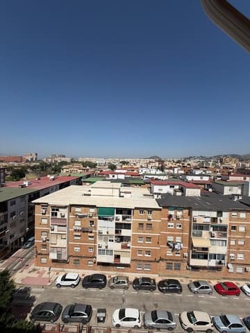 4 soverom Leilighet til leie i Camino de Antequera, Málaga by - € 1 600 (Ref: 9891487)