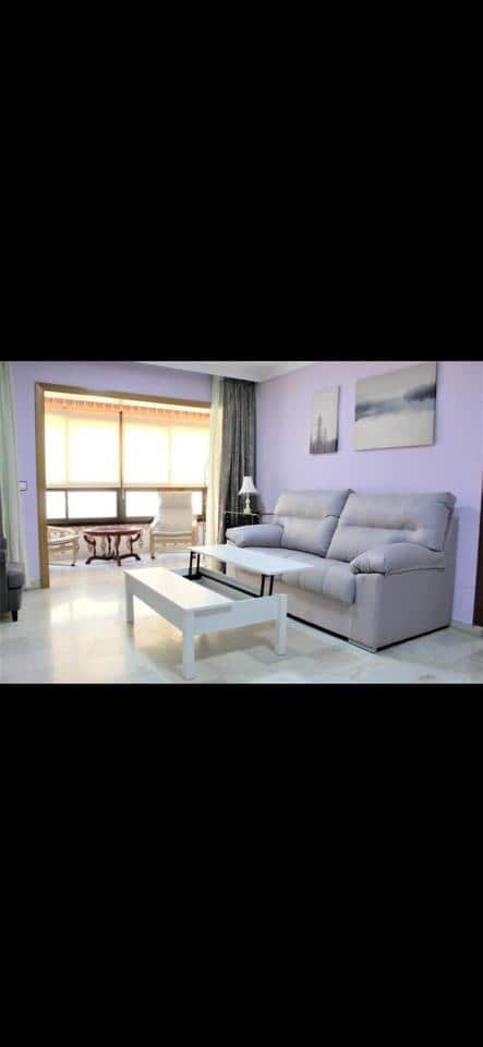 4 bedroom Flat for rent in Malaga city - € 2,000 (Ref: 9944711)